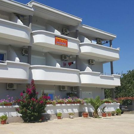 Apartments Daris Ulcinj Exteriör bild