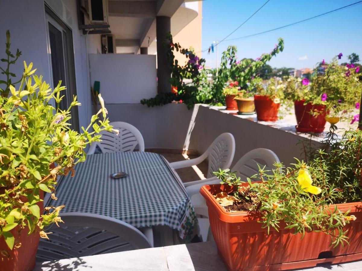 Apartments Daris Ulcinj Exteriör bild